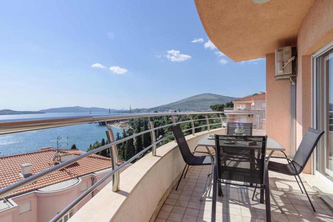 Apartment Marijana Trogir Exterior photo